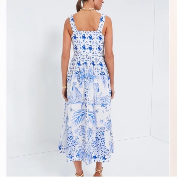 Painted Safari Vita Dress
TUCKERNUCK X LOULOU BAKER - Picture 3 of 11